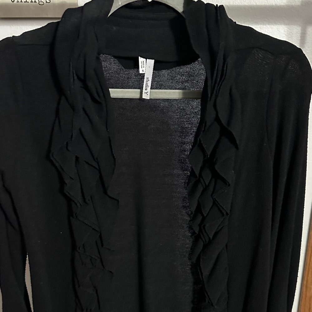 Studio Y Ruffle Black Cardigan - Picture 3 of 3